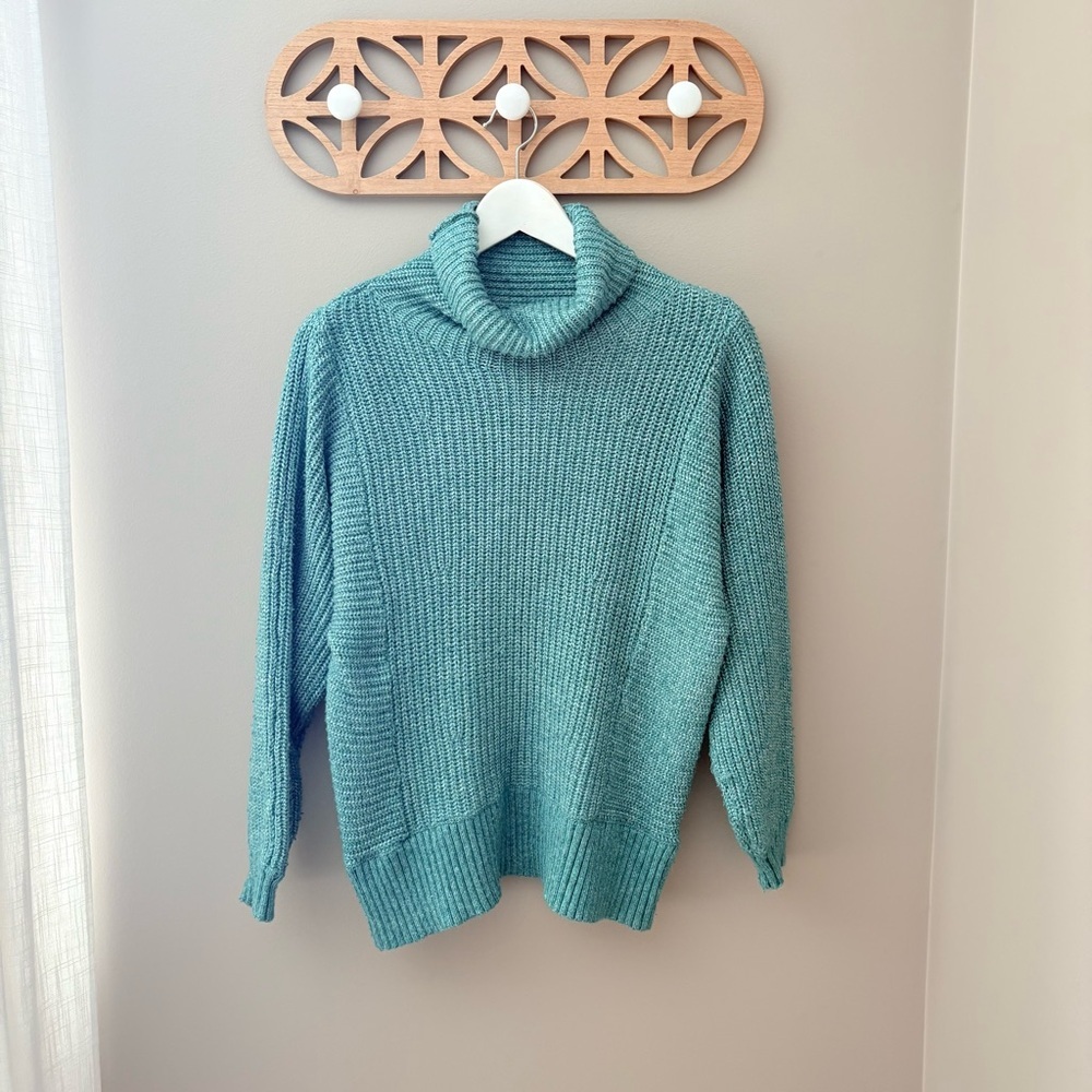 American Eagle Outfitters Pullover Turtleneck Knit Sweater Green/Blue Sz Small